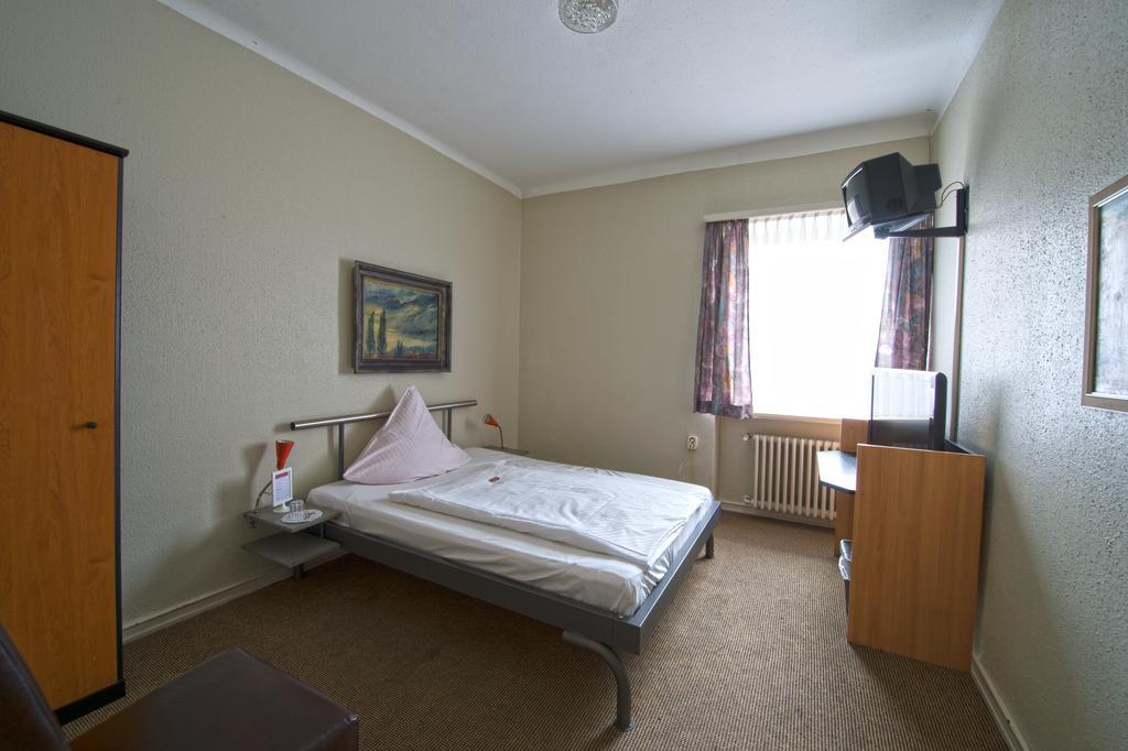 Hotel Continental Saarbrucken Ruang foto